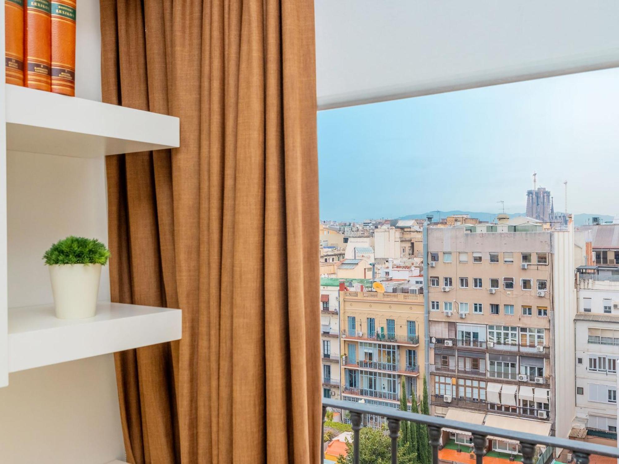 Apartment Centro- Passeig De Gracia - Casa Batllo By Interhome Barcelona Luaran gambar