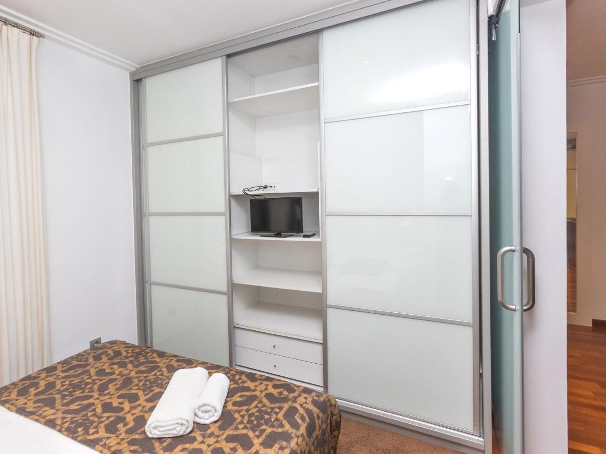 Apartment Centro- Passeig De Gracia - Casa Batllo By Interhome Barcelona Luaran gambar